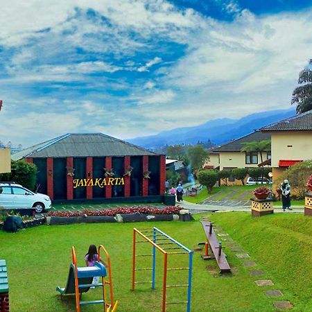 The Jayakarta Cisarua Hotel Puncak Ngoại thất bức ảnh